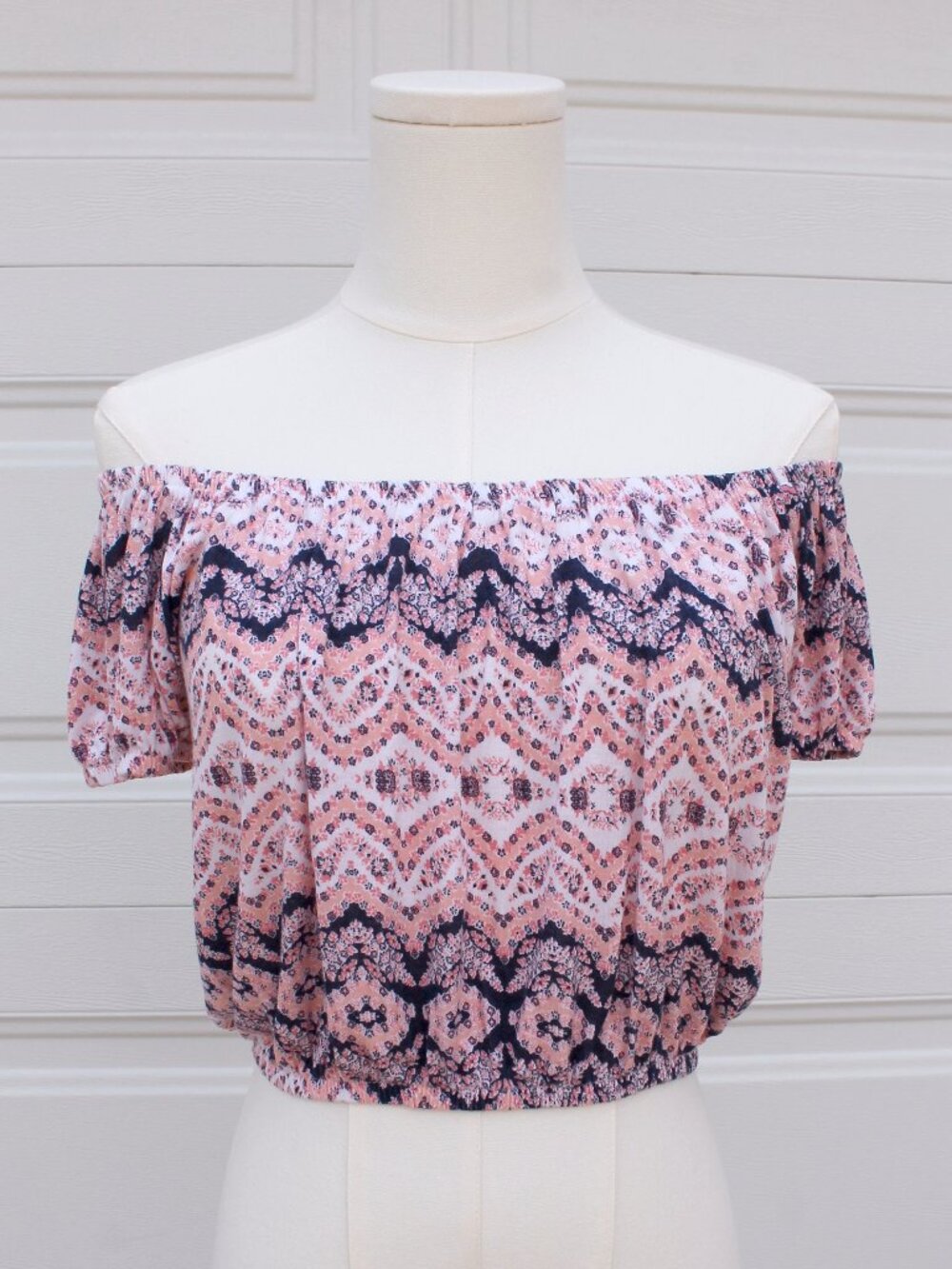 About A Girl Peasant Crop Top Elastic Trim Pink Boho Print Festival Off Shoulder